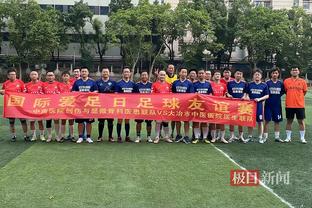 足球报：傅明执法U17世界杯季军战，为执法下届世界杯增添砝码
